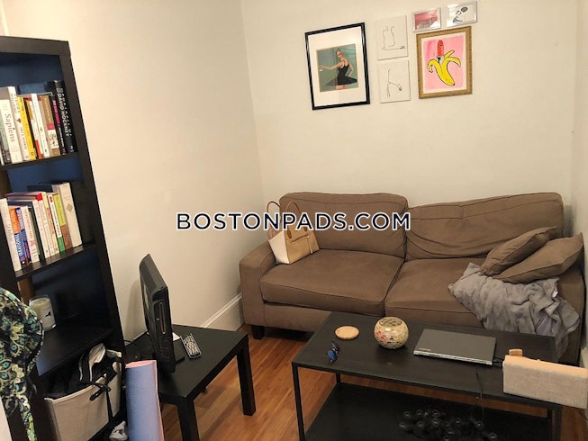Boston - $2,800+ /mo