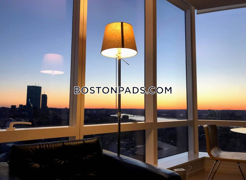 BOSTON - DOWNTOWN - 3 Beds, 2 Baths - Image 4
