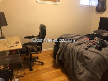 Boston - 3 Beds, 2 Baths