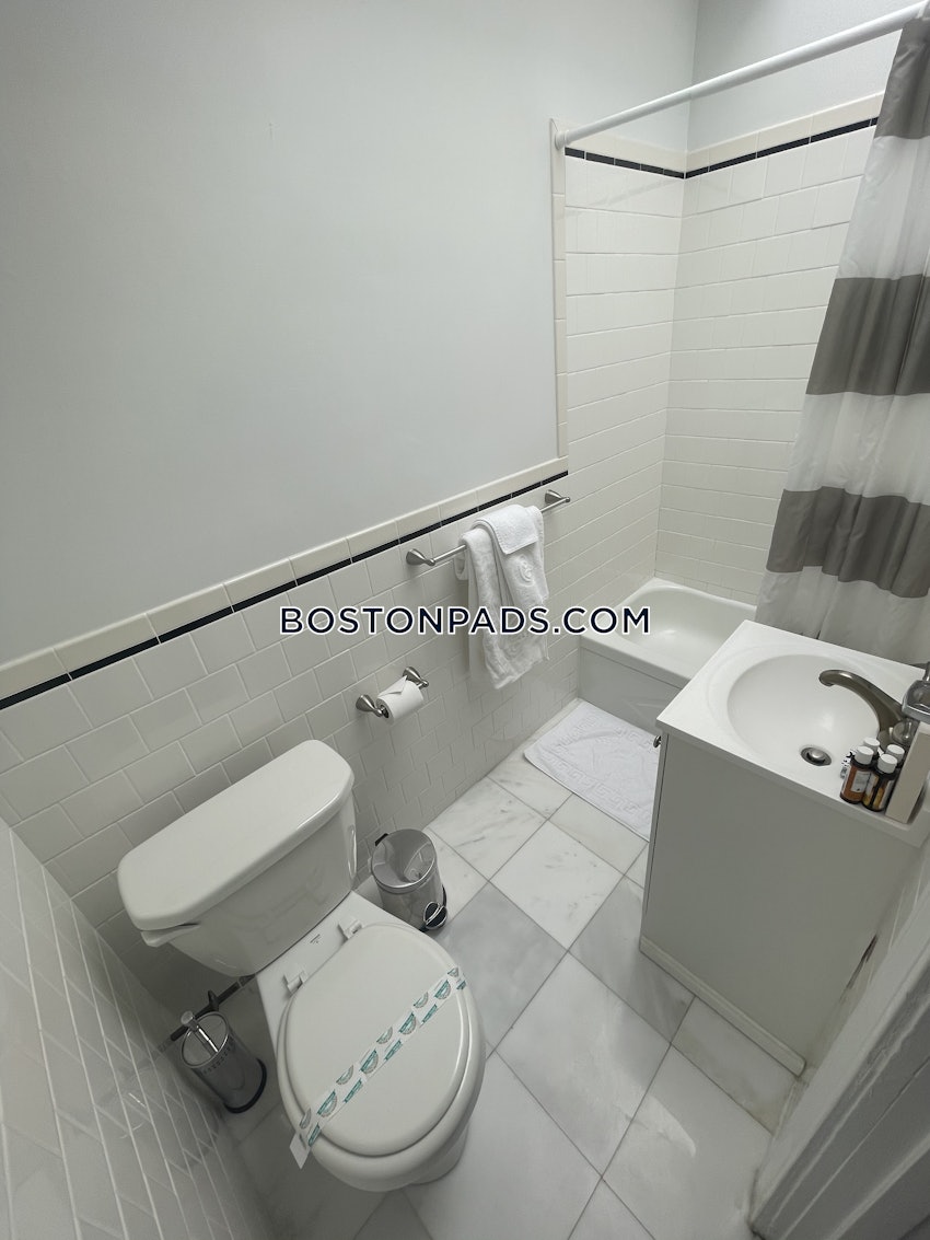 BOSTON - BACK BAY - 1 Bed, 1 Bath - Image 14