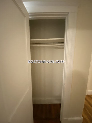 Boston - 1 Beds, 1 Baths