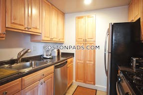 Brookline Apartment for rent 2 Bedrooms 2 Baths  Chestnut Hill - $3,465 No Fee