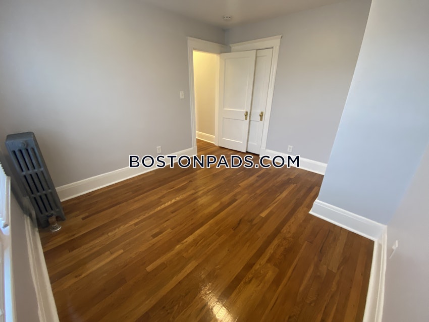 LYNN - 1 Bed, 1 Bath - Image 39