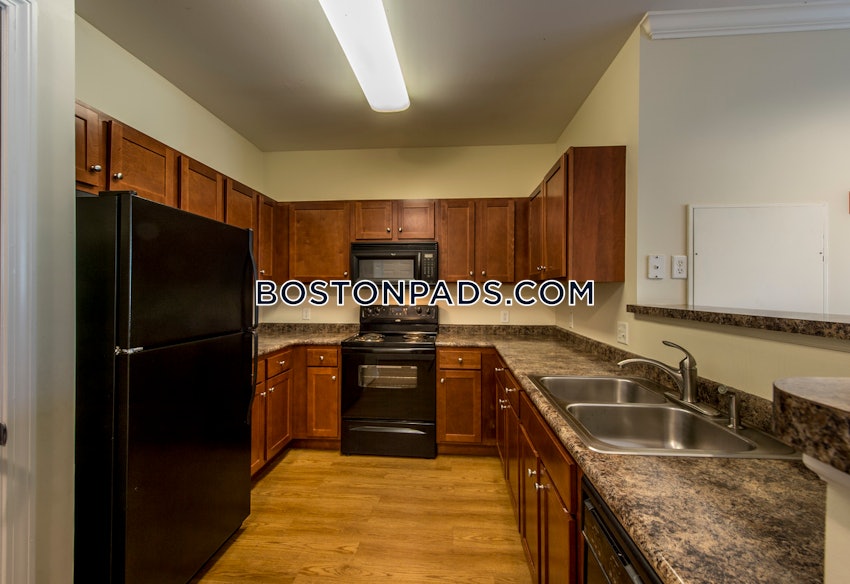 ANDOVER - 2 Beds, 2 Baths - Image 2