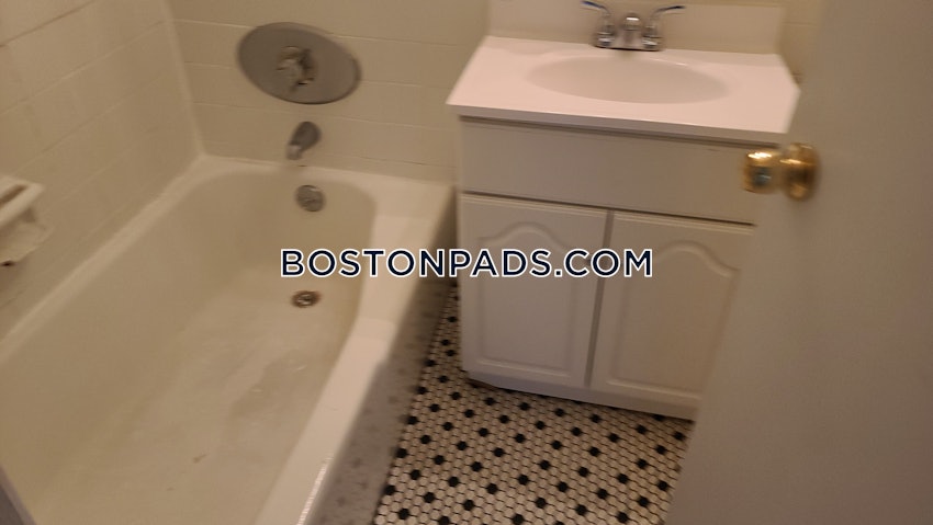 WATERTOWN - 2 Beds, 1 Bath - Image 19