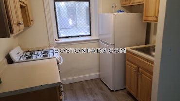 Brookline - 2 Beds, 1 Baths