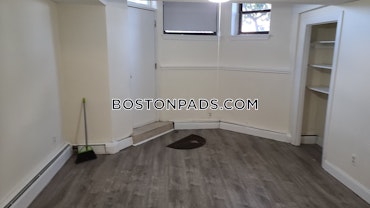 Brookline - 2 Beds, 1 Baths