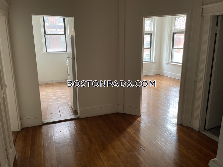 Boston - $3,100+ /month