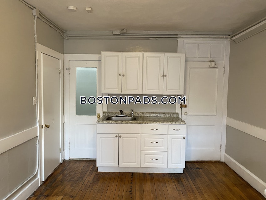 BOSTON - NORTH END - 2 Beds, 1 Bath - Image 15