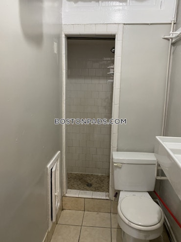 Boston - 2 Beds, 1 Baths