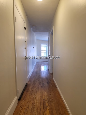 Wait St. Roxbury Crossing