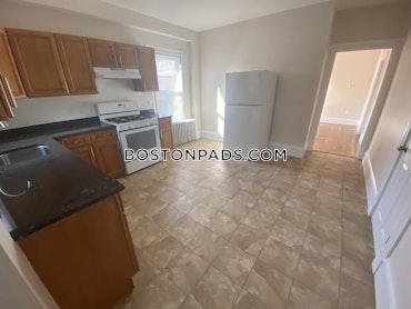 Boston - 4 Beds, 2 Baths