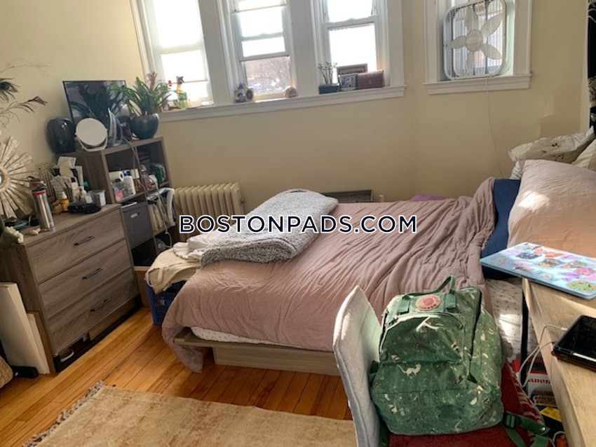 BOSTON - JAMAICA PLAIN - STONY BROOK - 3 Beds, 1 Bath - Image 1