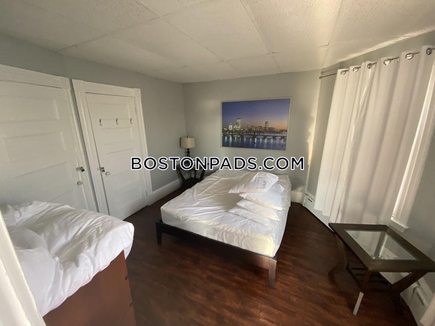 SOMERVILLE - UNION SQUARE - 3 Beds, 1 Bath - Image 19