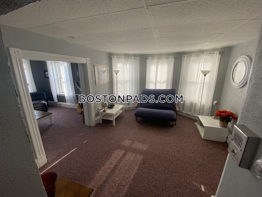 SOMERVILLE - UNION SQUARE - 3 Beds, 1 Bath - Image 4