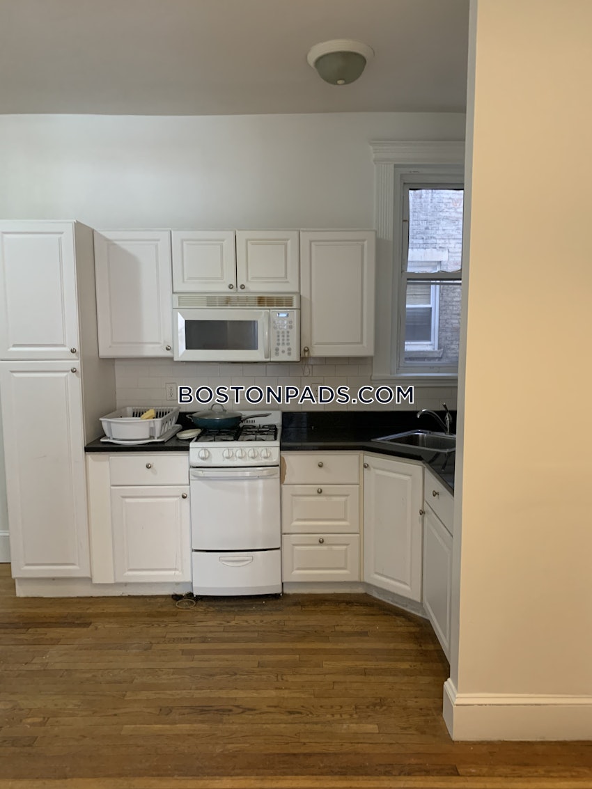 BOSTON - NORTHEASTERN/SYMPHONY - 2 Beds, 1 Bath - Image 14