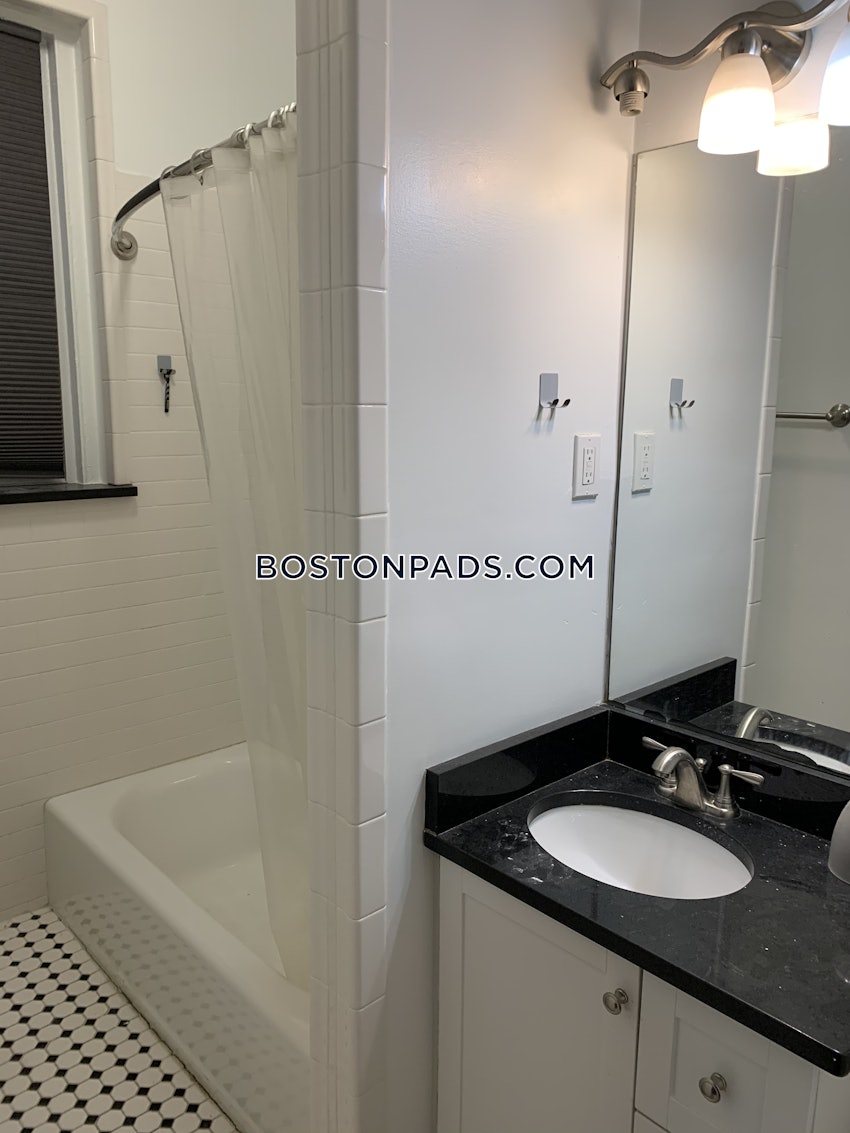 BOSTON - NORTHEASTERN/SYMPHONY - 2 Beds, 1 Bath - Image 13