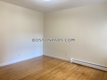 Boston - 1 Beds, 1 Baths