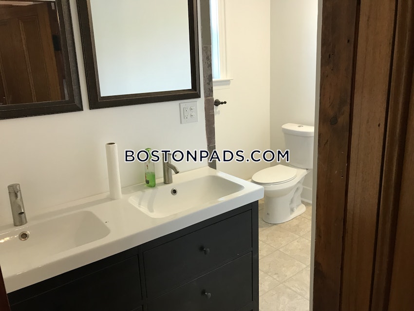 BOSTON - FORT HILL - 3 Beds, 1 Bath - Image 1