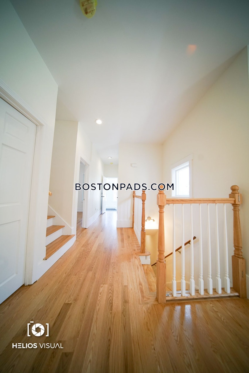 SOMERVILLE - DAVIS SQUARE - 5 Beds, 2 Baths - Image 59