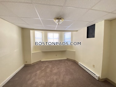 Boston - 3 Beds, 1 Baths