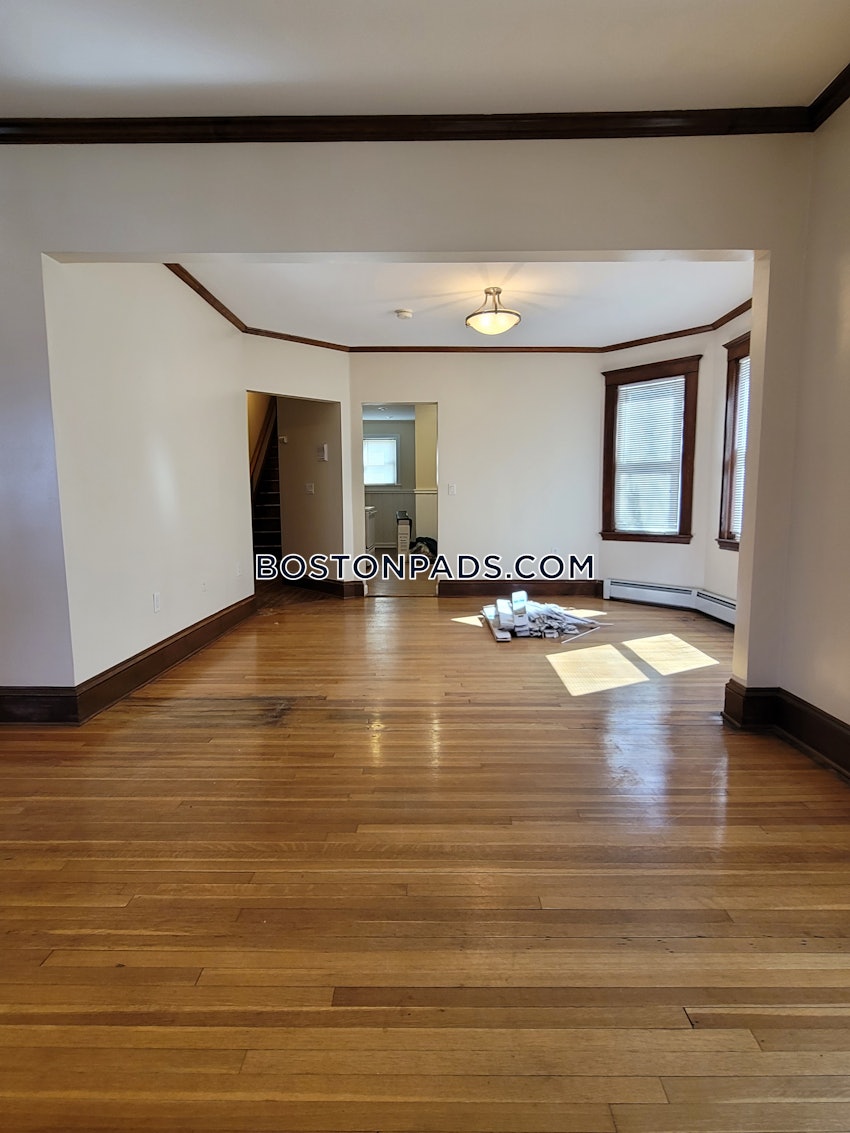 BOSTON - MATTAPAN - 3 Beds, 1 Bath - Image 14