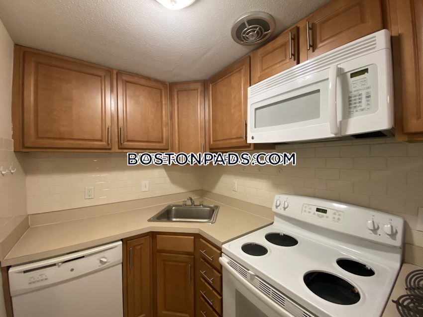 WATERTOWN - 1 Bed, 1 Bath - Image 3