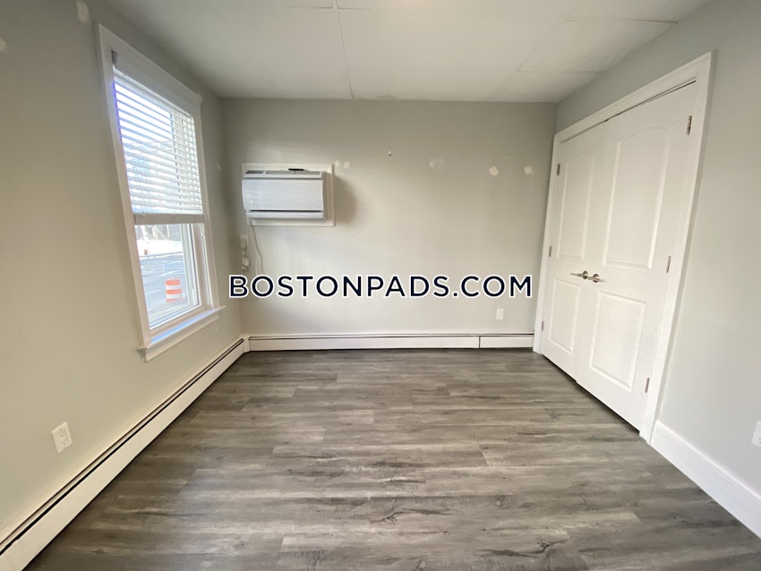 BOSTON - EAST BOSTON - JEFFRIES POINT - 3 Beds, 2 Baths - Image 24