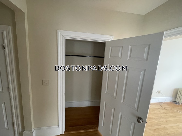 PARK VIEW St., Boston