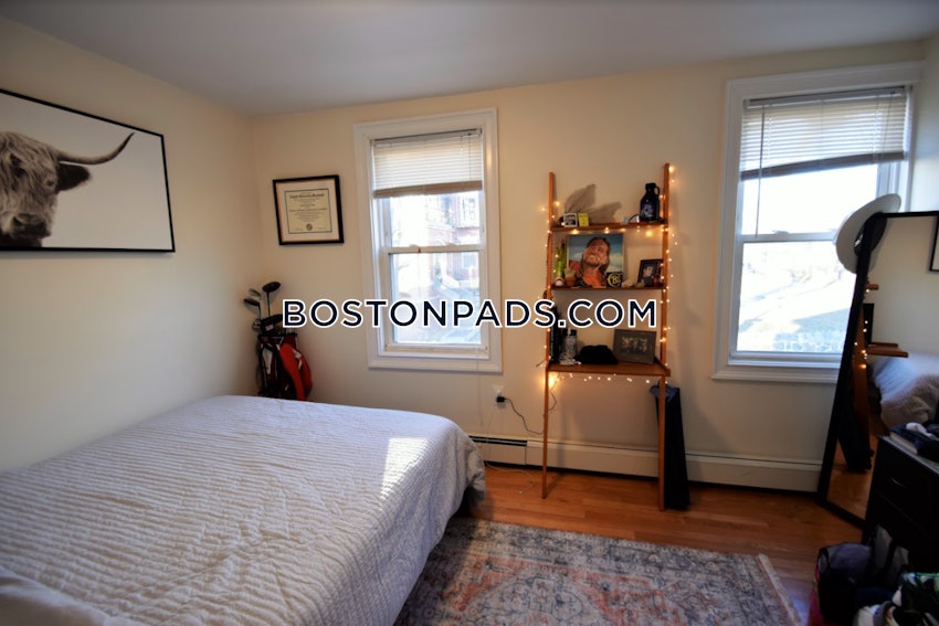 BOSTON - FORT HILL - 4 Beds, 3 Baths - Image 9