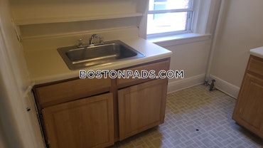 Boston - 2 Beds, 1 Baths