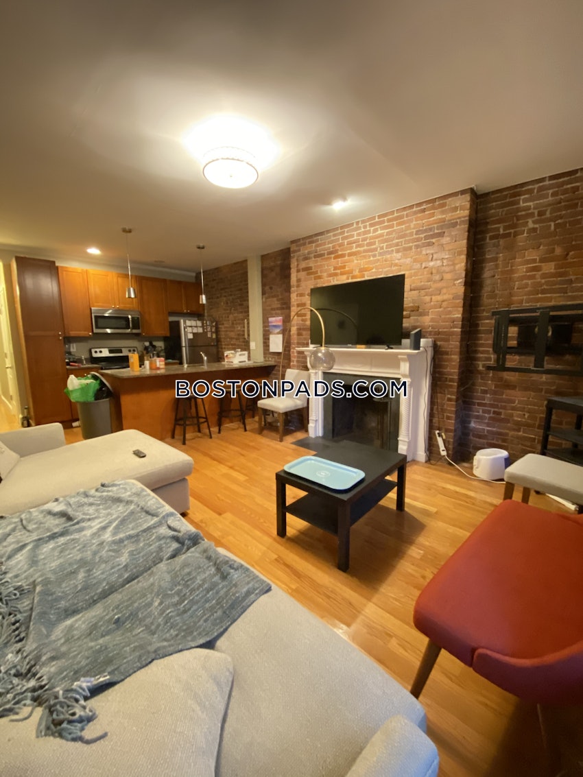 BOSTON - BACK BAY - 2 Beds, 1 Bath - Image 10