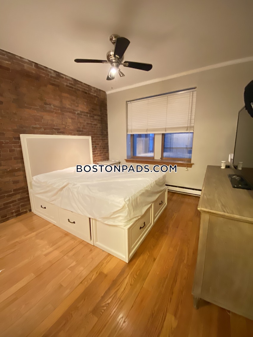 BOSTON - BACK BAY - 2 Beds, 1 Bath - Image 5