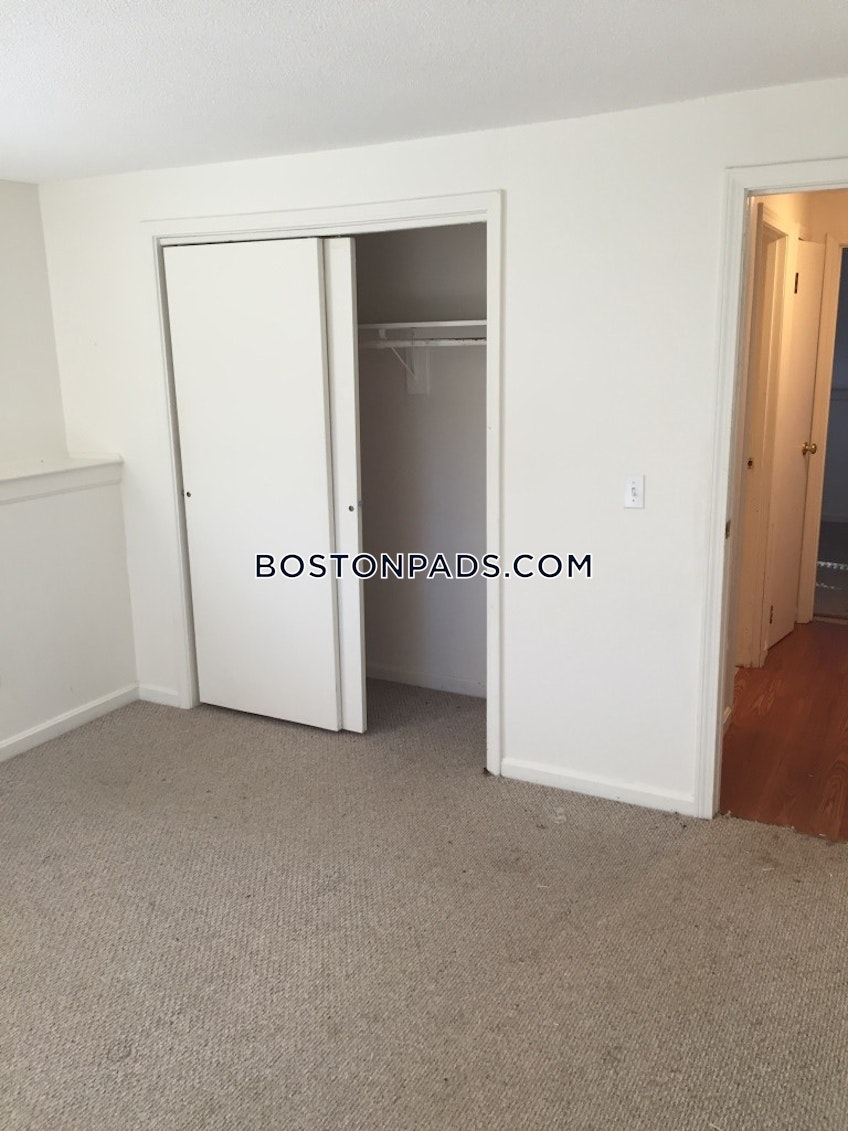 Bourne - $2,475+ /month