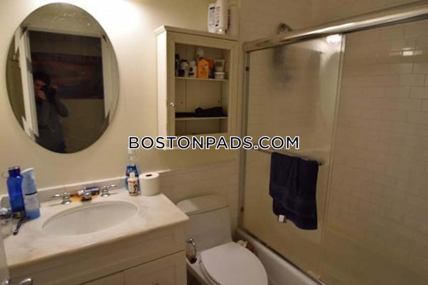 Boston - $4,950+ /month