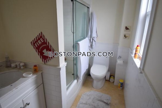 Boston - $4,950+ /mo