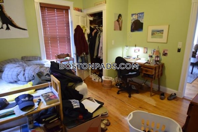 Boston - $4,950+ /mo