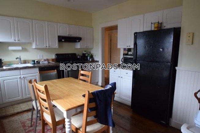 Boston - $4,950+ /mo