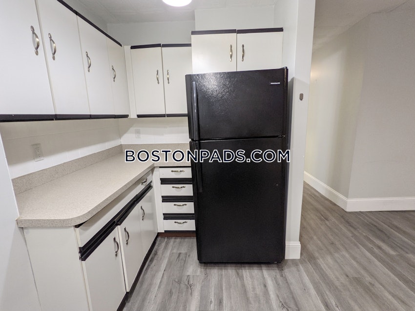 BOSTON - EAST BOSTON - JEFFRIES POINT - 3 Beds, 2 Baths - Image 43