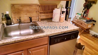 somerville-apartment-for-rent-2-bedrooms-1-bath-west-somerville-teele-square-3550-4577676