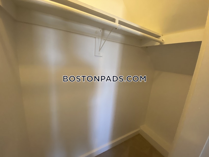 BROOKLINE- COOLIDGE CORNER - 2 Beds, 1 Bath - Image 16