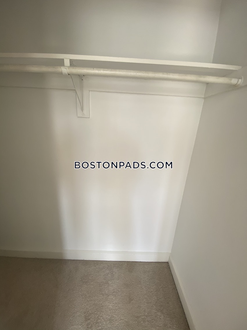 BROOKLINE- COOLIDGE CORNER - 2 Beds, 1 Bath - Image 11