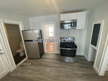 Boston - 1 Beds, 1 Baths