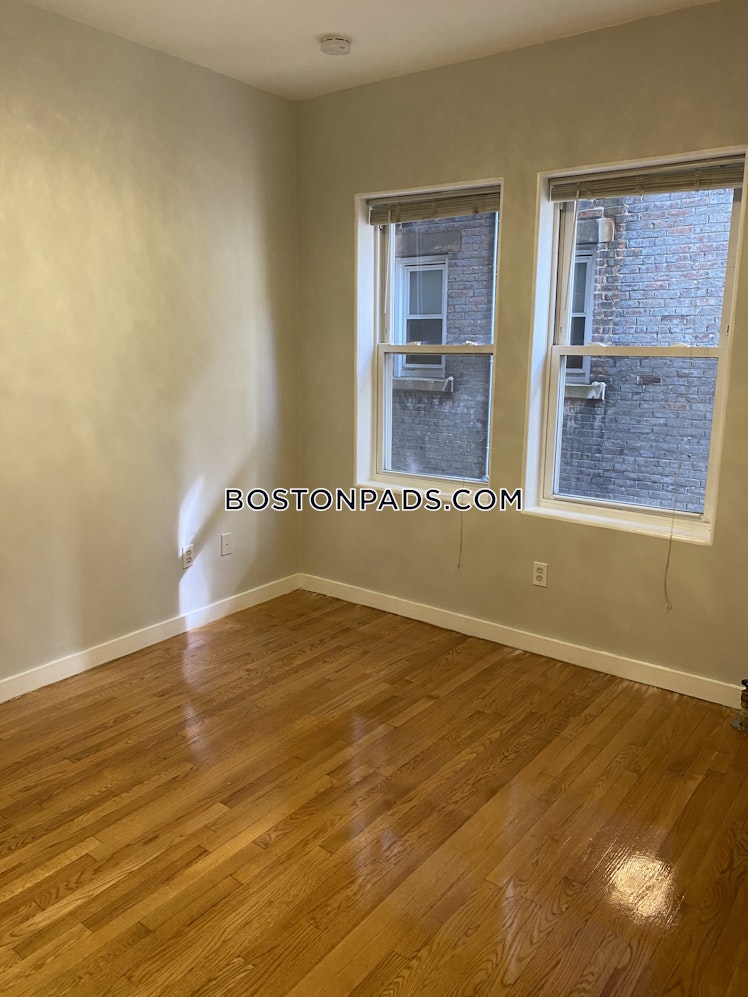 Hemenway St., Boston