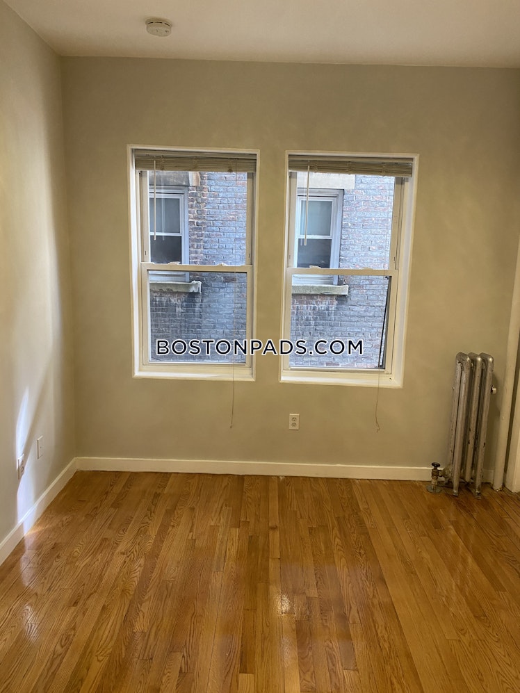 Hemenway St., Boston