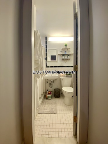 Boston - 1 Beds, 1 Baths