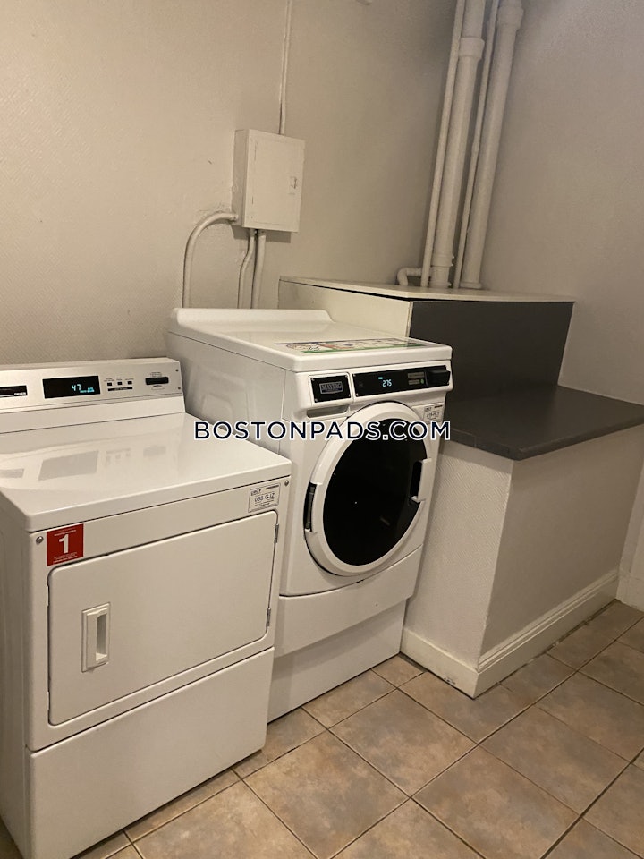 fenwaykenmore-apartment-for-rent-studio-1-bath-boston-3200-5969805 