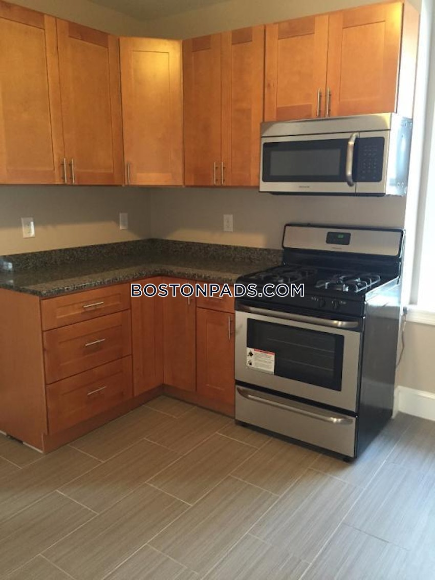 BOSTON - EAST BOSTON - JEFFRIES POINT - 4 Beds, 1 Bath - Image 2