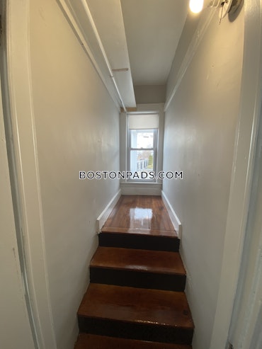 Boston - 3 Beds, 2 Baths