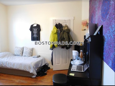 Boston - 2 Beds, 1 Baths